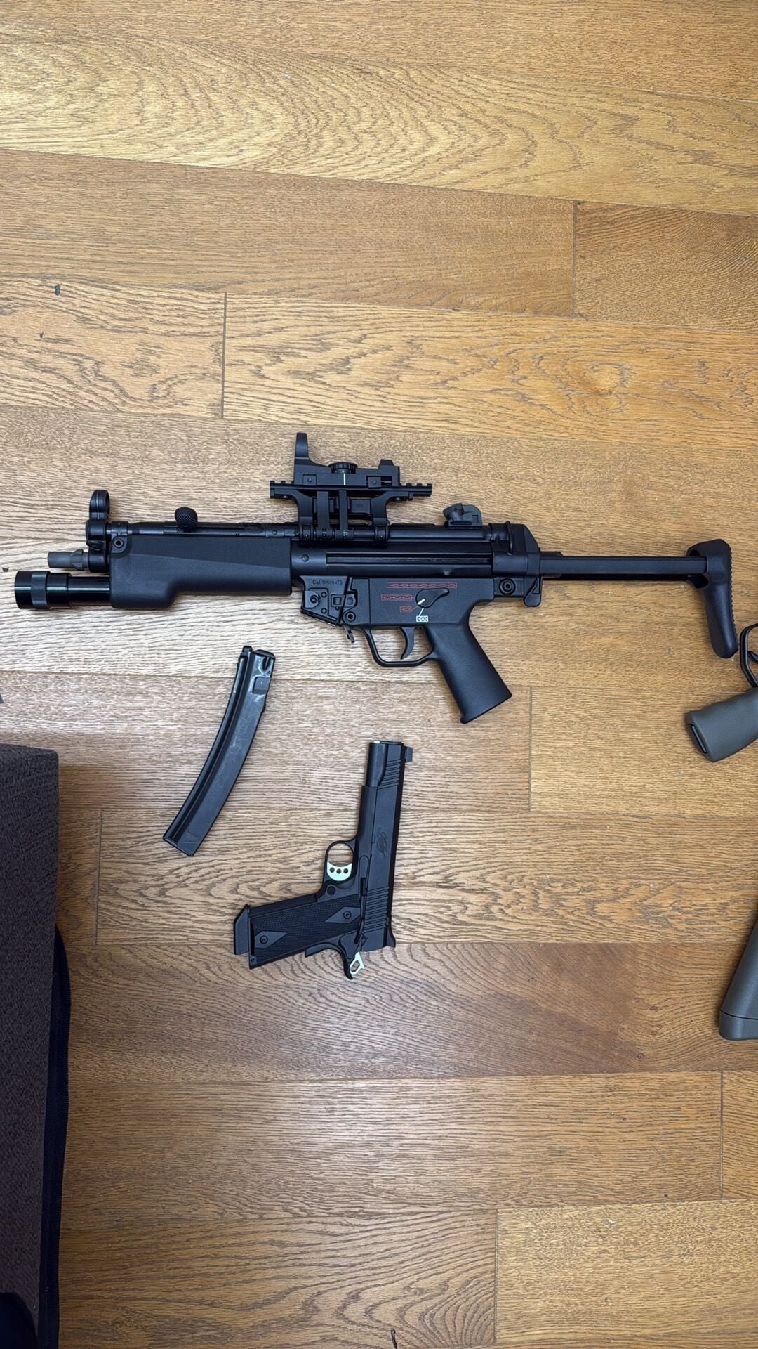 Custom VFC MP5A5 GBB